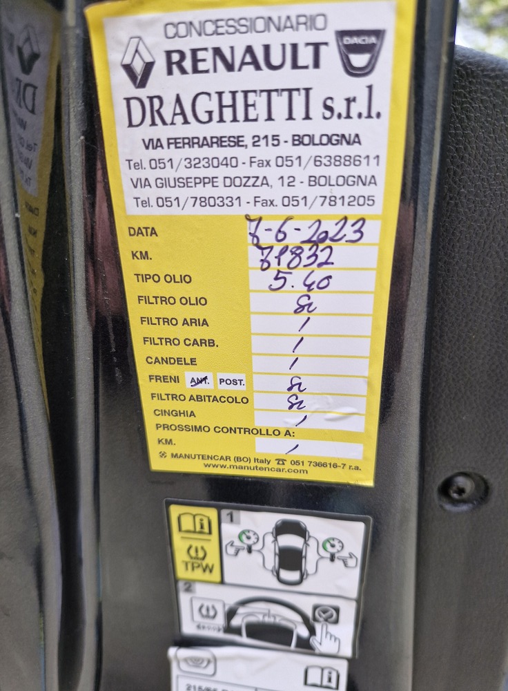 DACIA DUSTER 1.6 SCe 4×2 PRESTIGE NAVI 90000 KM