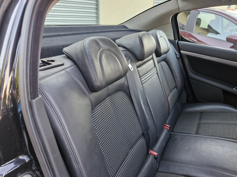 PEUGEOT 407 2.0 HDi Sport Pack Tecno