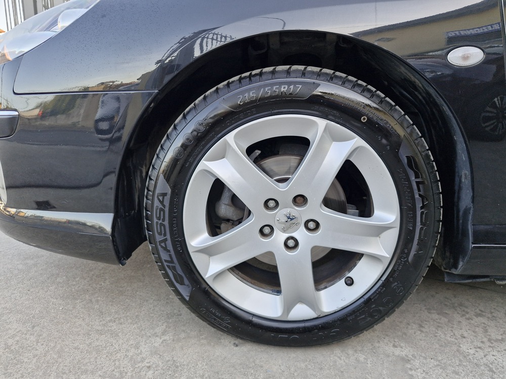 PEUGEOT 407 2.0 HDi Sport Pack Tecno