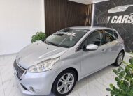 PEUGEOT 208 1.4 HDi 68CV ALLURE