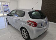 PEUGEOT 208 1.4 HDi 68CV ALLURE