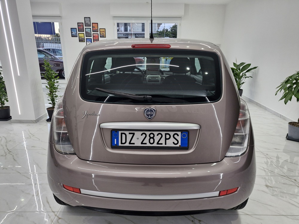 LANCIA YPSILON 1.2 BENZINA ORO PLUS 2009 160000KM
