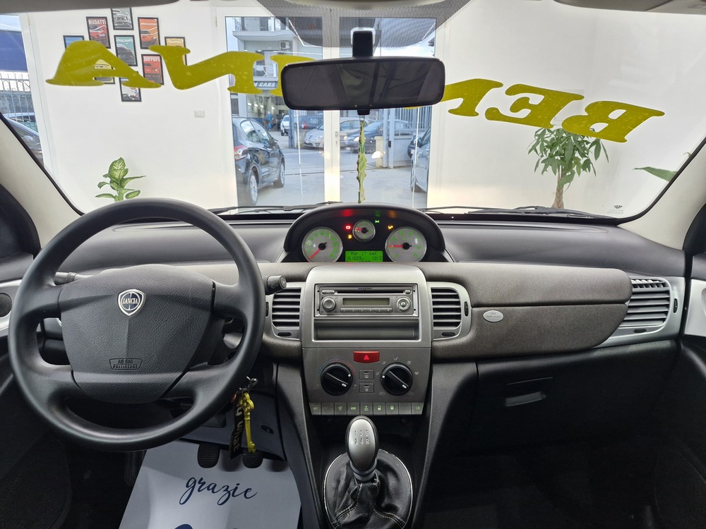 LANCIA YPSILON 1.2 BENZINA ORO PLUS 2009 160000KM