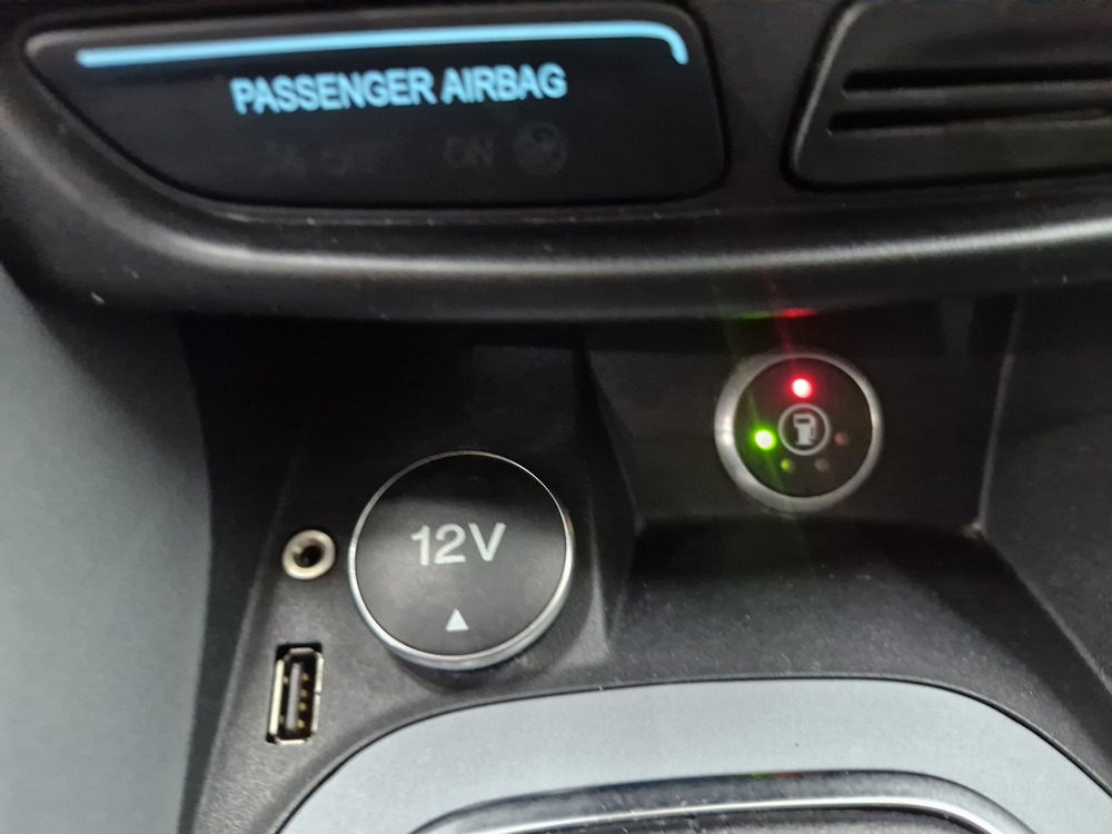 FORD B-MAX 1.4 90 CV GPL TITANIUM ANNO 2014