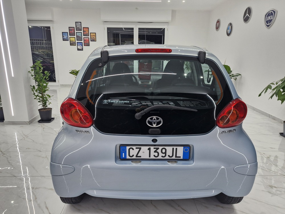 TOYOTA AYGO 1.0 BENZINA CAMBIO AUTOMATICO 62000KM