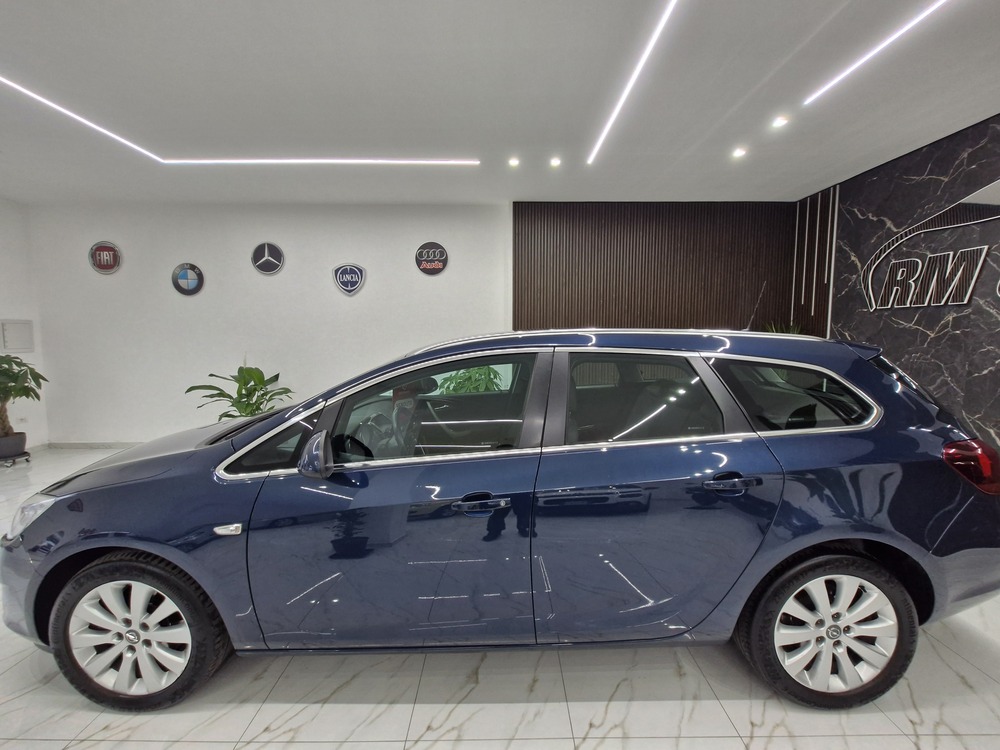 OPEL ASTRA 1.7 CDTI 110 CV SPORTS TOURER ANNO 2011
