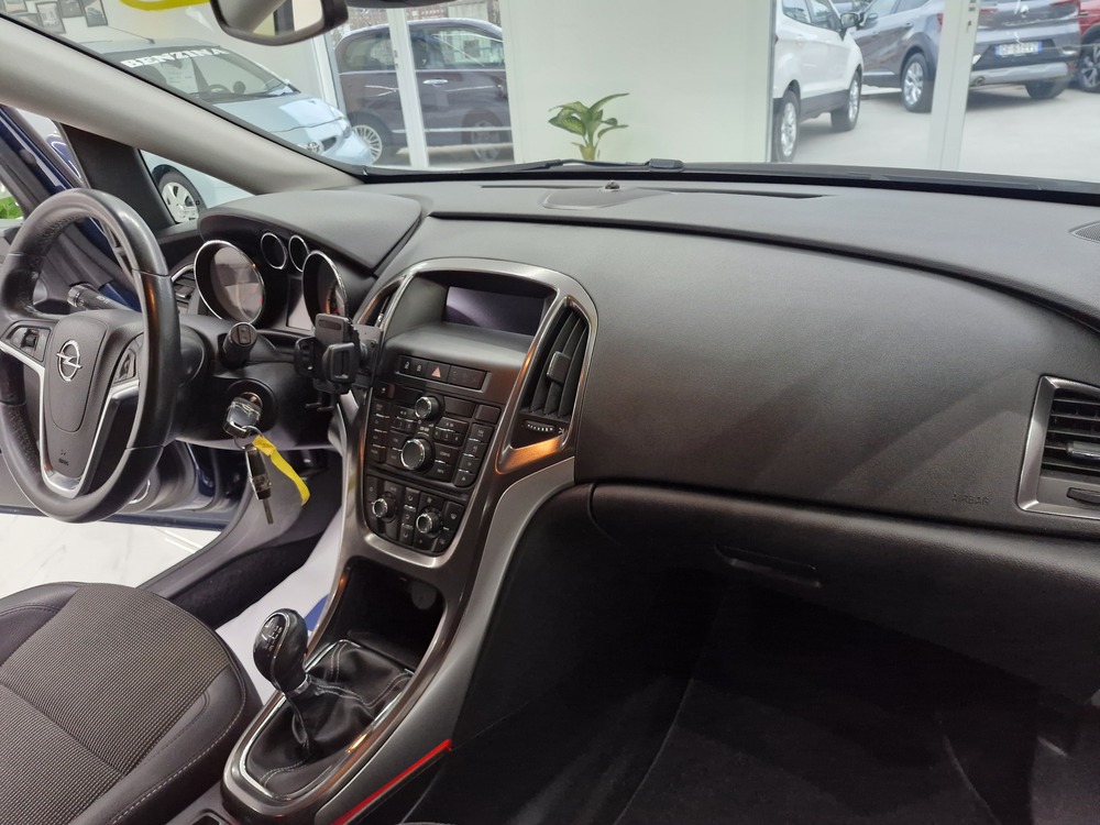 OPEL ASTRA 1.7 CDTI 110 CV SPORTS TOURER ANNO 2011