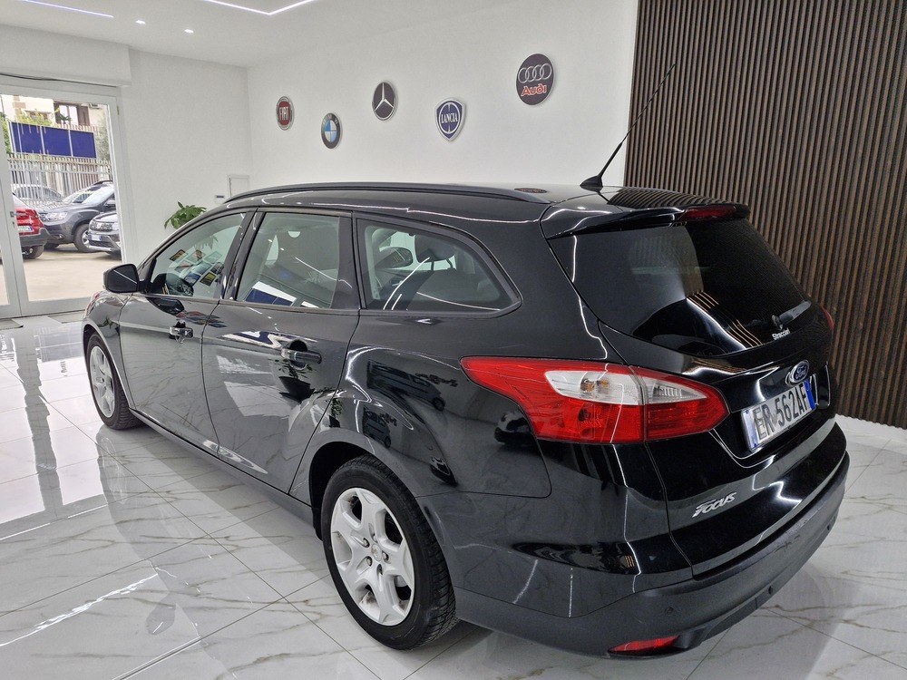 FORD FOCUS SW 1.6 TDCI 95 CV TITANIUM ANNO 2013