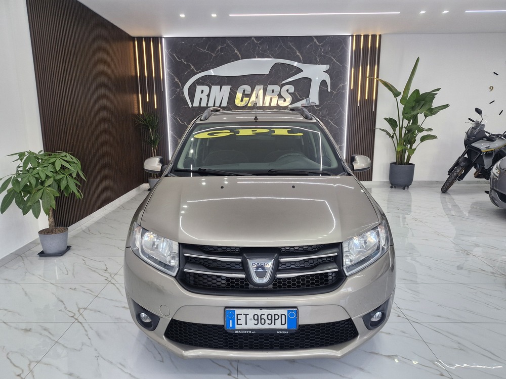 DACIA LOGAN MVC 1.2 75CV GPL Laureate ANNO 2014