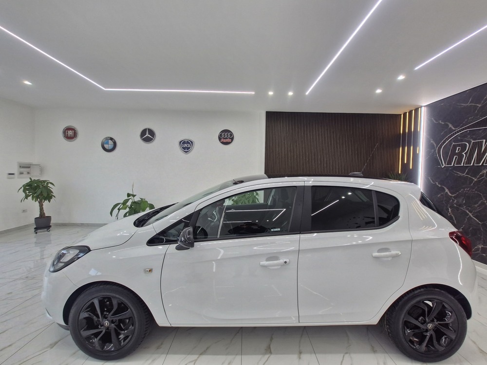 OPEL CORSA 1.4 GPL 5 PORTE BI-COLOR ANNO 11/2017