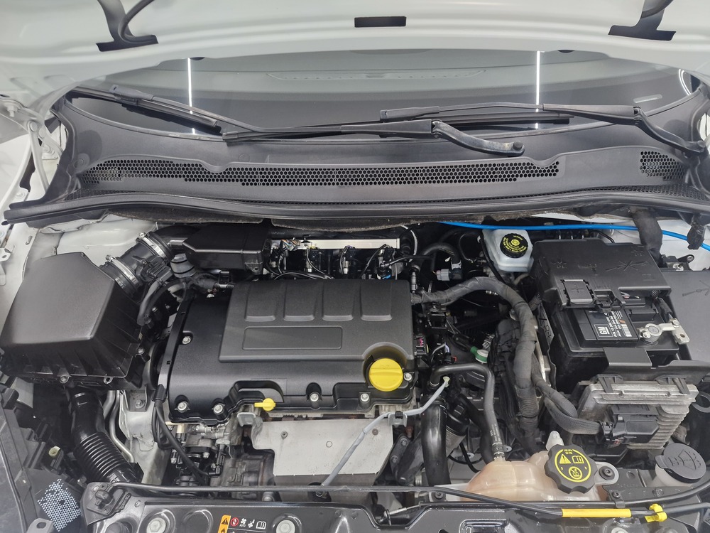 OPEL CORSA 1.4 GPL 5 PORTE BI-COLOR ANNO 11/2017