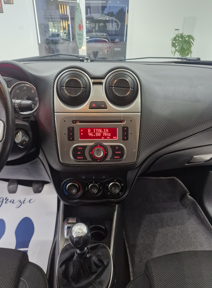 ALFA MITO 1.6 JTDm 16V120CV DISTINCTIVE SPORT