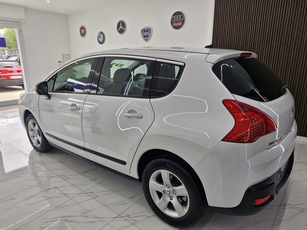 PEUGEOT 3008 1.6 Hdi 110CV Allure BIANCO PERLATO