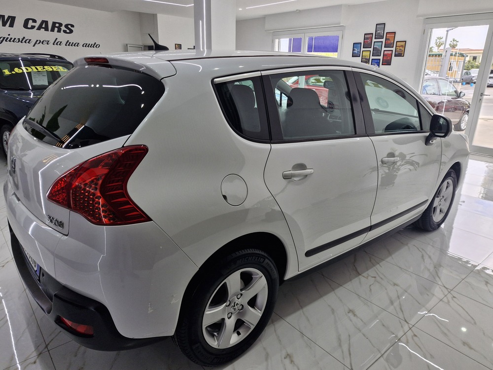 PEUGEOT 3008 1.6 Hdi 110CV Allure BIANCO PERLATO