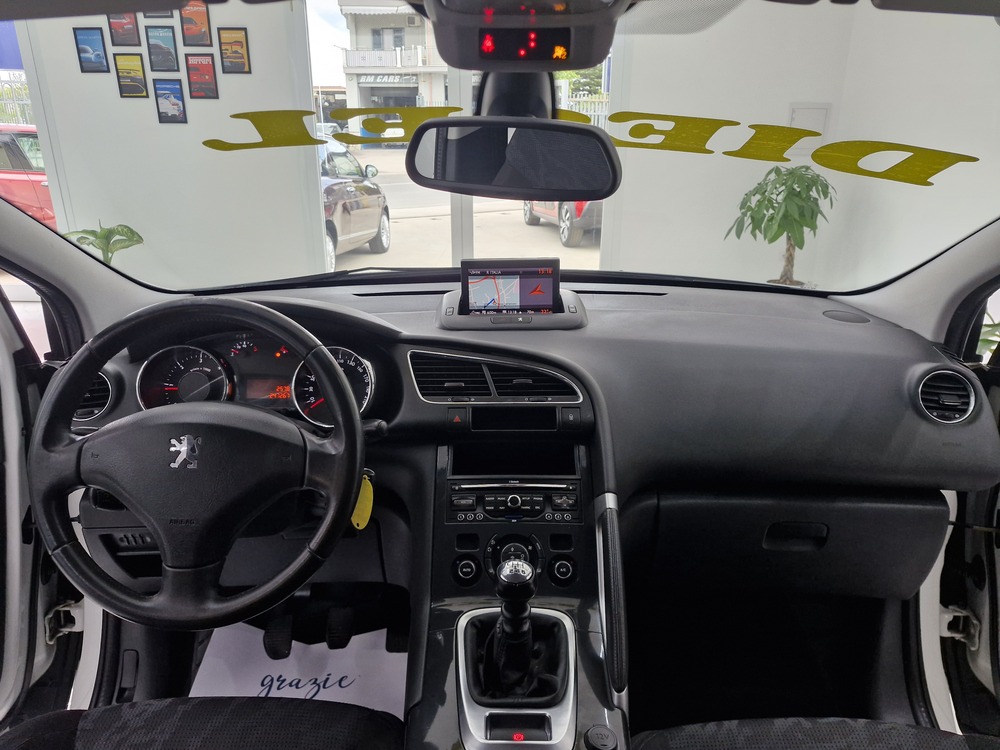 PEUGEOT 3008 1.6 Hdi 110CV Allure BIANCO PERLATO