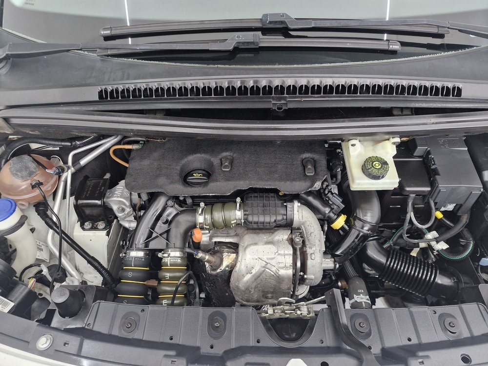 PEUGEOT 3008 1.6 Hdi 110CV Allure BIANCO PERLATO