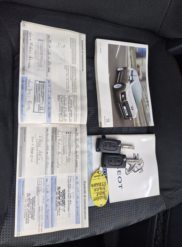 PEUGEOT 3008 1.6 Hdi 110CV Allure BIANCO PERLATO