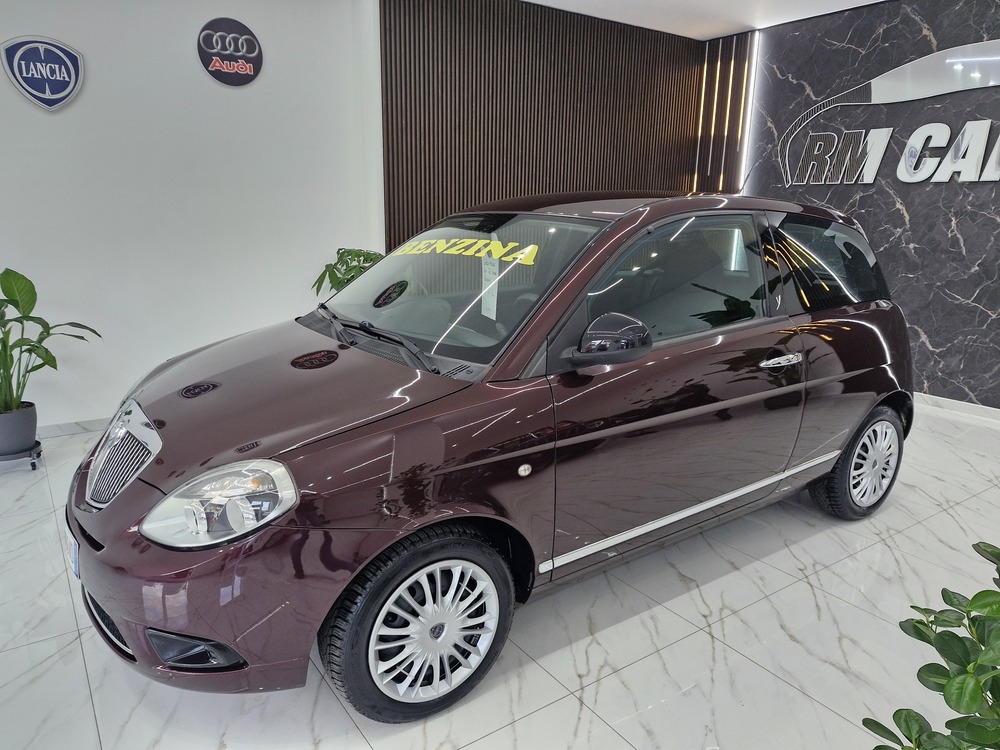 LANCIA YPSILON 1.2 BENZINA 69CV DIVA 100000KM 2011